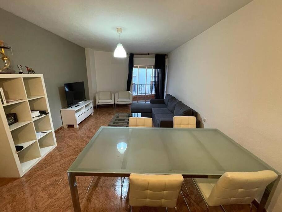 Lovely One Bedroom Flat- Excellent Location Granada Exteriör bild
